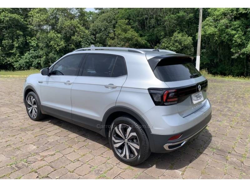 VOLKSWAGEN - T-CROSS - 2021/2021 - Prata - R$ 116.800,00