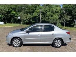 PEUGEOT - 207 - 2010/2011 - Prata - R$ 23.800,00