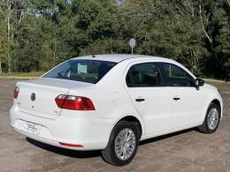 VOLKSWAGEN - VOYAGE - 2021/2022 - Branca - R$ 62.800,00