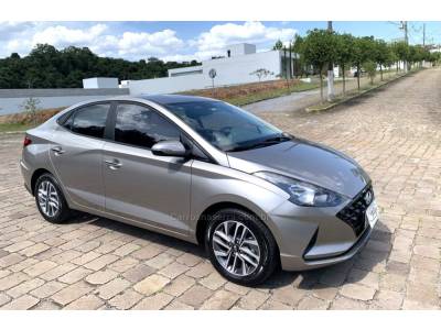 HYUNDAI - HB20 - 2022/2022 - Prata - R$ 85.800,00