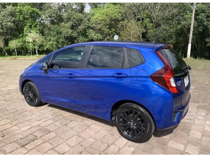 HONDA - FIT - 2014/2015 - Azul - R$ 66.800,00