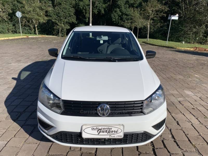 VOLKSWAGEN - VOYAGE - 2021/2022 - Branca - R$ 62.800,00