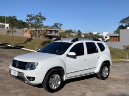 RENAULT - DUSTER - 2015/2016 - Branca - R$ 65.800,00