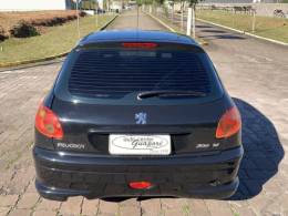 PEUGEOT - 206 - 2005/2005 - Preta - R$ 16.800,00