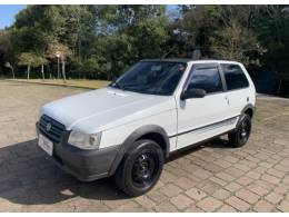 FIAT - UNO - 2010/2011 - Branca - R$ 30.800,00