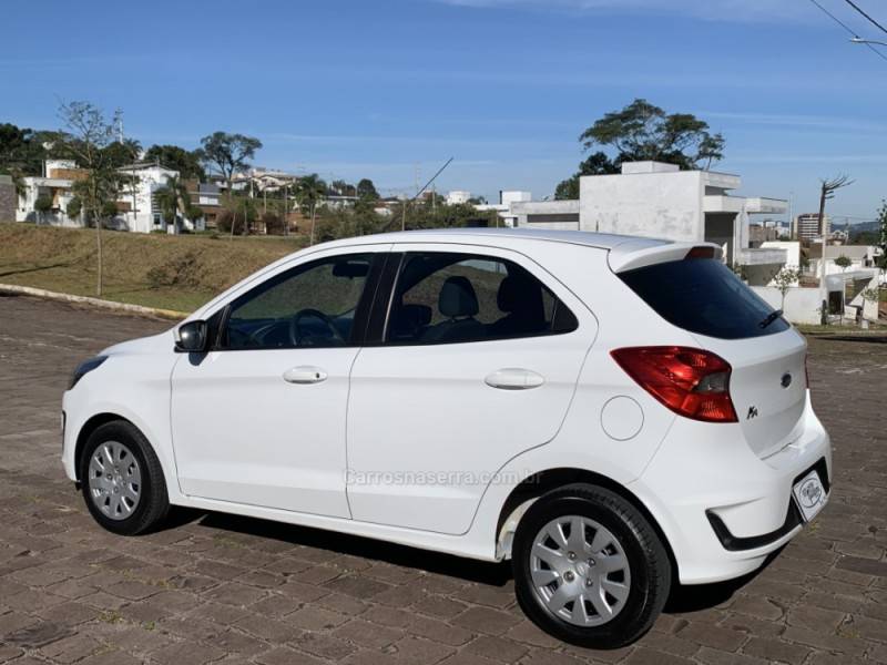 FORD - KA - 2019/2020 - Branca - R$ 51.800,00