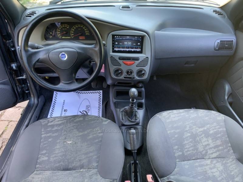 FIAT - PALIO - 2003/2003 - Cinza - R$ 24.800,00