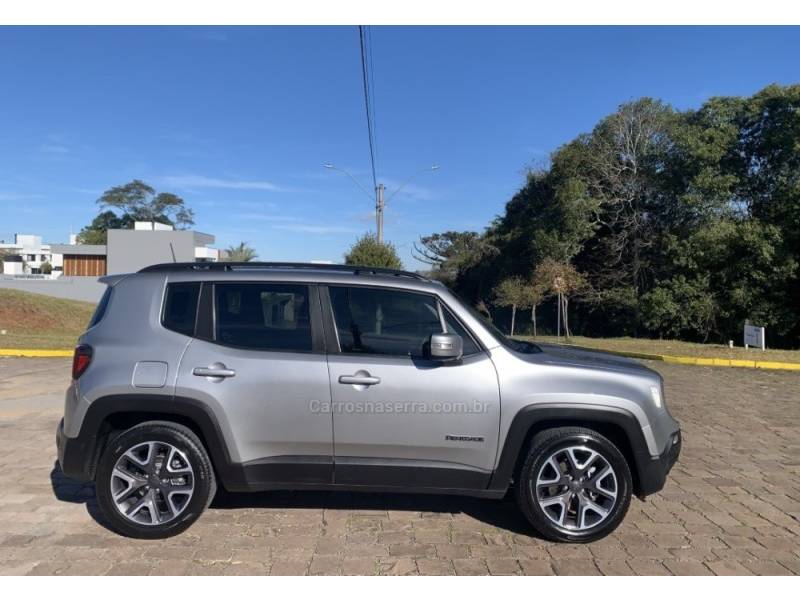 JEEP - RENEGADE - 2021/2021 - Prata - R$ 86.800,00
