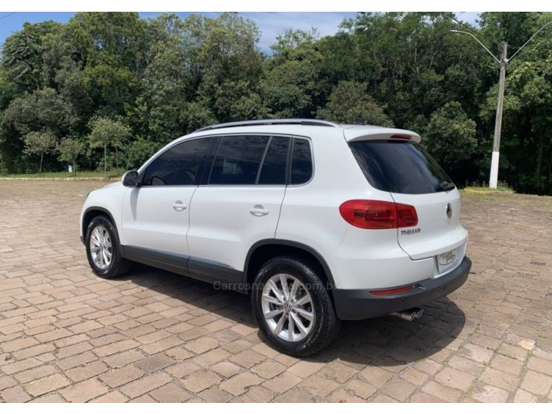 VOLKSWAGEN - TIGUAN - 2014/2014 - Branca - R$ 69.800,00