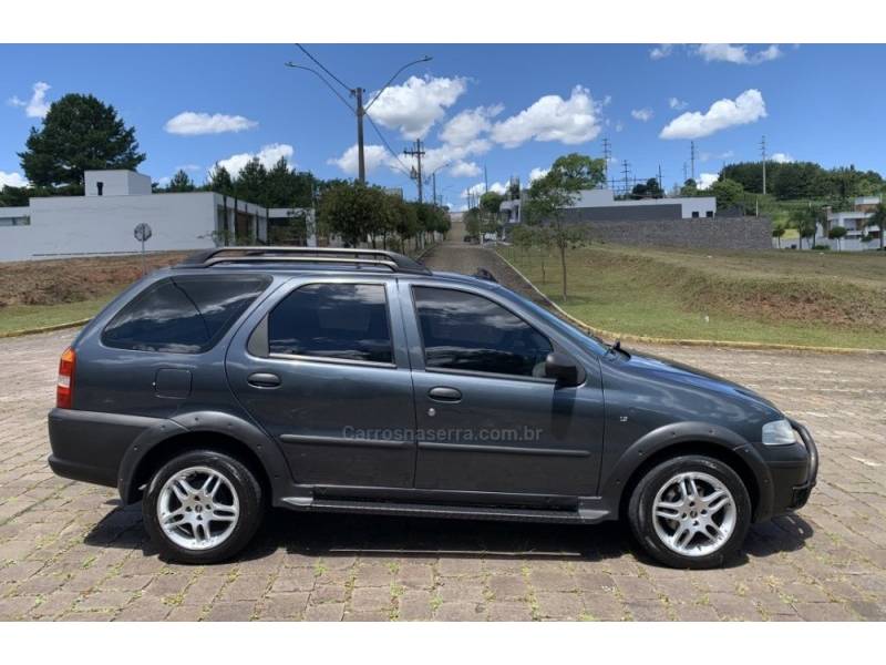 FIAT - PALIO - 2003/2003 - Cinza - R$ 23.800,00