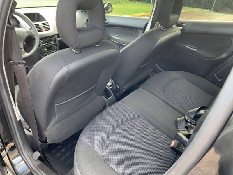 PEUGEOT - 207 - 2010/2011 - Preta - Sob Consulta