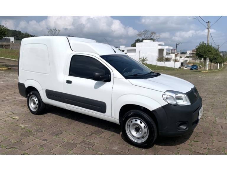 FIAT - FIORINO - 2021/2021 - Branca - R$ 79.800,00