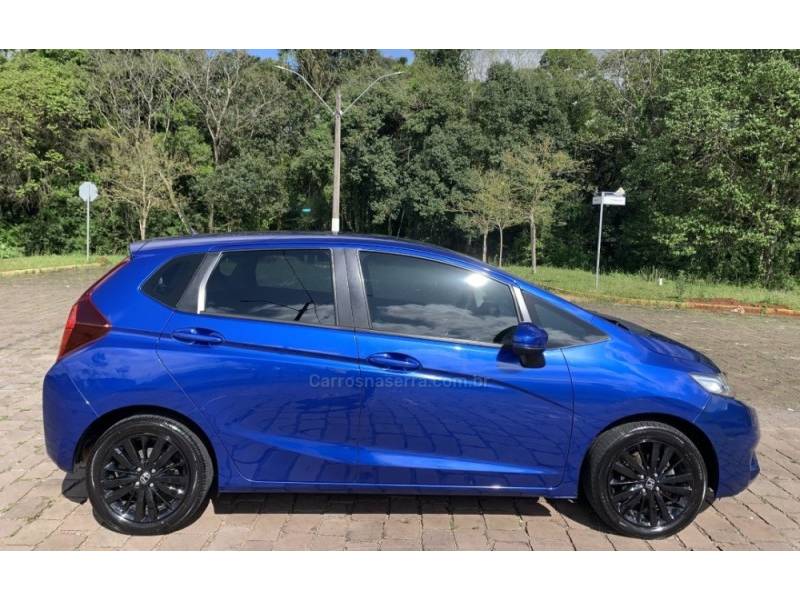 HONDA - FIT - 2014/2015 - Azul - R$ 66.800,00