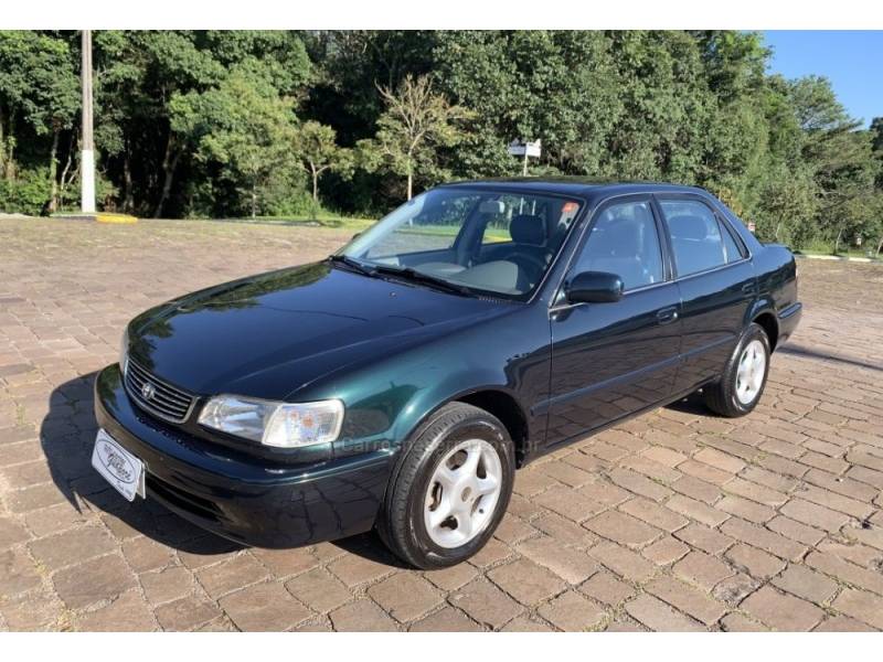 TOYOTA - COROLLA - 2000/2000 - Verde - R$ 29.800,00