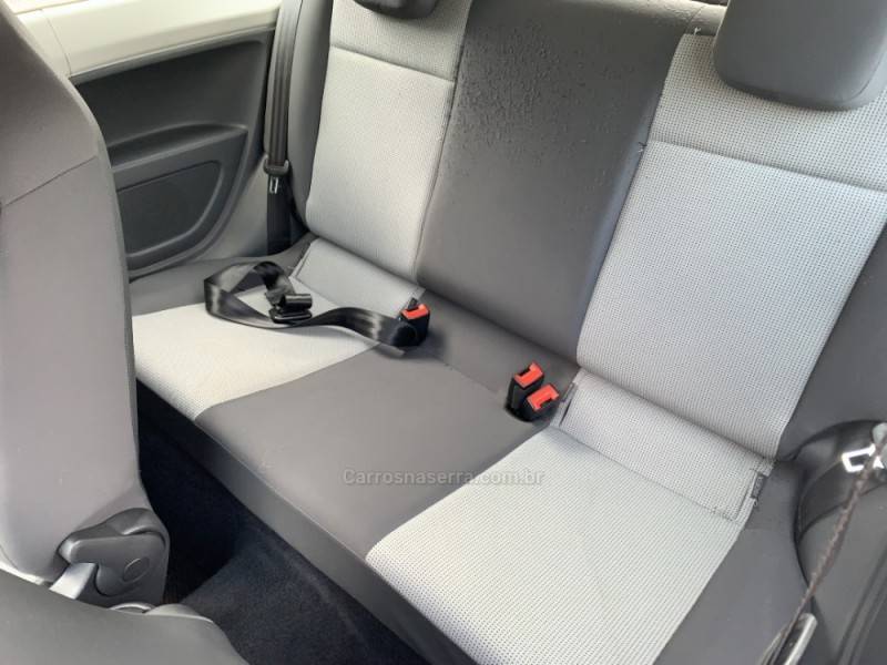 VOLKSWAGEN - UP - 2015/2015 - Branca - Sob Consulta