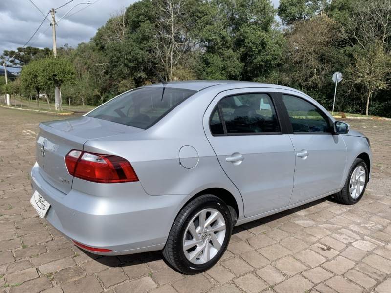 VOLKSWAGEN - VOYAGE - 2021/2021 - Prata - R$ 67.800,00