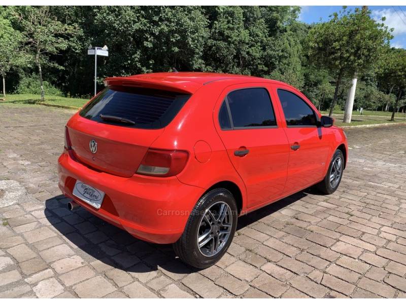 VOLKSWAGEN - GOL - 2011/2011 - Vermelha - R$ 23.800,00