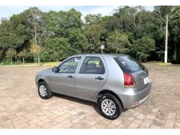 FIAT - PALIO - 2010/2011 - Prata - R$ 28.800,00