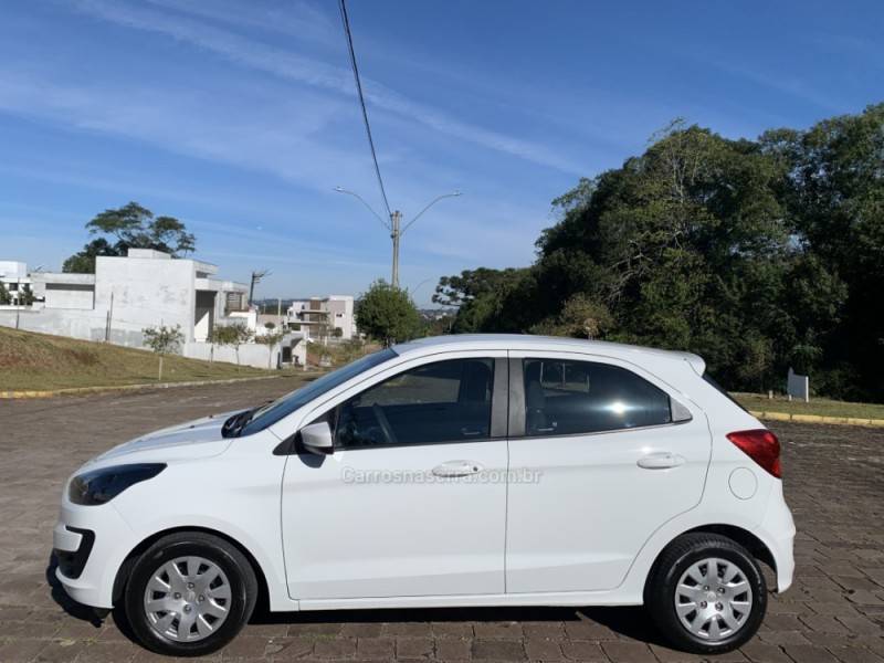 FORD - KA - 2019/2020 - Branca - R$ 51.800,00