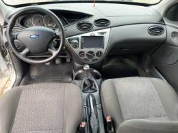 FORD - FOCUS - 2008/2008 - Prata - R$ 28.800,00