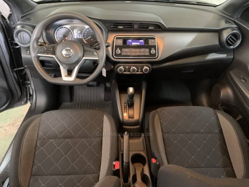 NISSAN - KICKS - 2018/2019 - Cinza - R$ 83.800,00