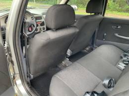 FIAT - PALIO - 2010/2011 - Prata - R$ 28.800,00