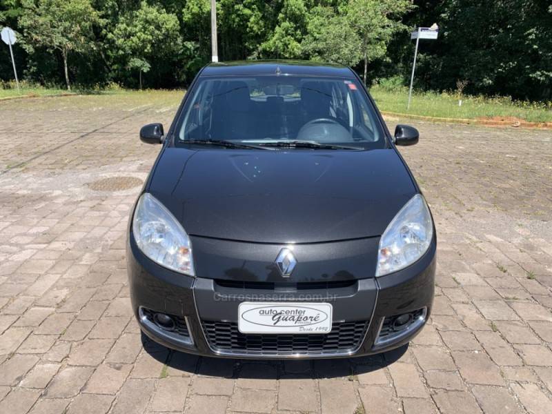 RENAULT - SANDERO - 2011/2012 - Preta - R$ 34.800,00