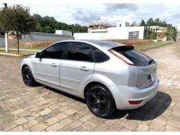 FORD - FOCUS - 2009/2009 - Prata - R$ 36.800,00