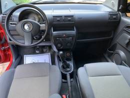 VOLKSWAGEN - FOX - 2008/2009 - Vermelha - R$ 24.800,00