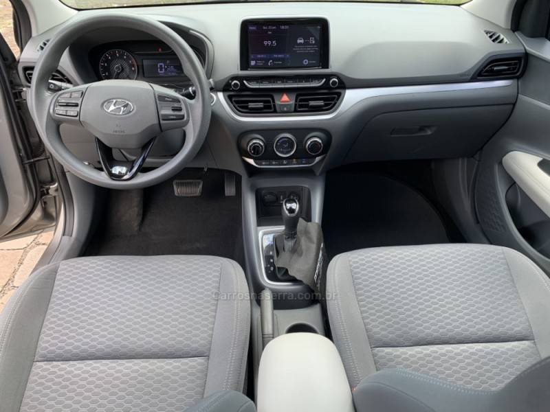 HYUNDAI - HB20 - 2022/2022 - Prata - R$ 85.800,00