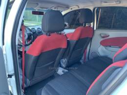 FIAT - PALIO - 2012/2013 - Branca - R$ 41.800,00