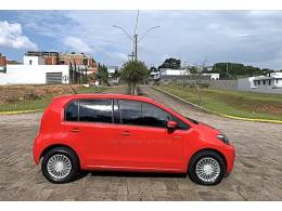 VOLKSWAGEN - UP - 2016/2017 - Vermelha - R$ 59.800,00
