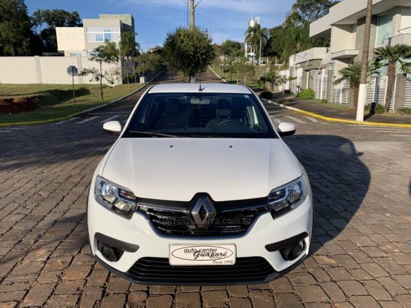 RENAULT - LOGAN - 2020/2021 - Branca - R$ 65.800,00