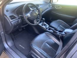 NISSAN - SENTRA - 2018/2018 - Cinza - R$ 69.800,00