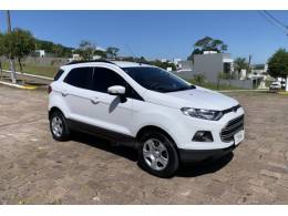 FORD - ECOSPORT - 2016/2017 - Branca - R$ 61.800,00