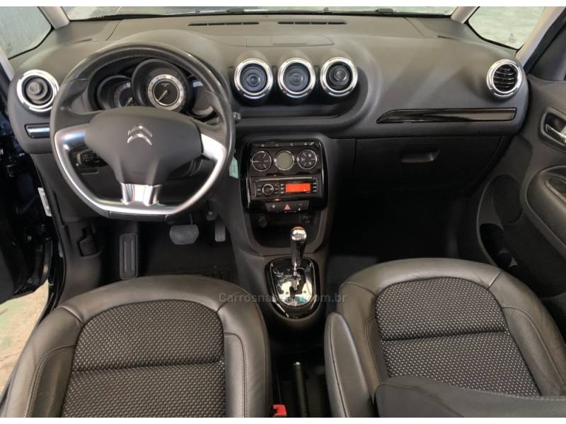 CITROËN - C3 PICASSO - 2013/2014 - Preta - R$ 41.800,00