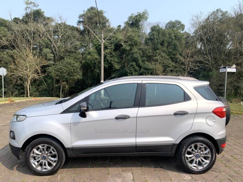 FORD - ECOSPORT - 2013/2014 - Prata - R$ 56.800,00