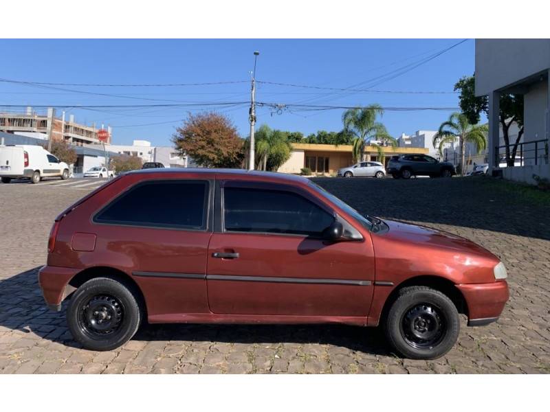 VOLKSWAGEN - GOL - 1997/1998 - Vermelha - R$ 14.800,00
