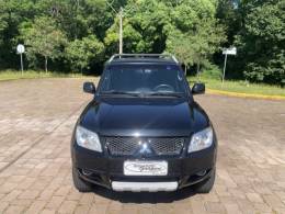 MITSUBISHI - PAJERO TR4 - 2010/2010 - Preta - R$ 61.800,00