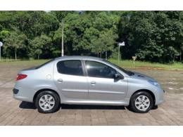 PEUGEOT - 207 - 2010/2011 - Prata - R$ 23.800,00