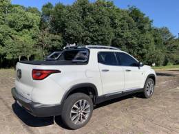 FIAT - TORO - 2020/2021 - Branca - R$ 126.800,00