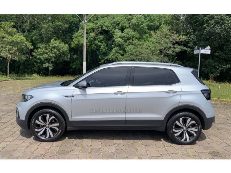 VOLKSWAGEN - T-CROSS - 2021/2021 - Prata - R$ 116.800,00