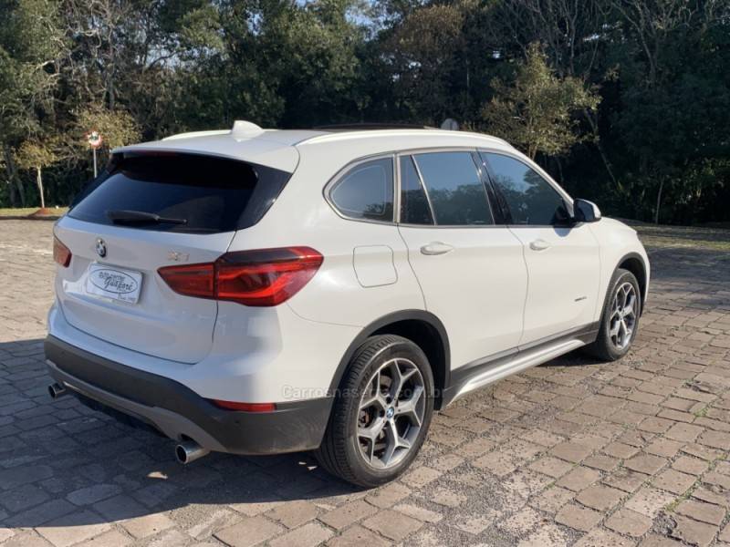 BMW - X1 - 2017/2017 - Branca - R$ 129.800,00