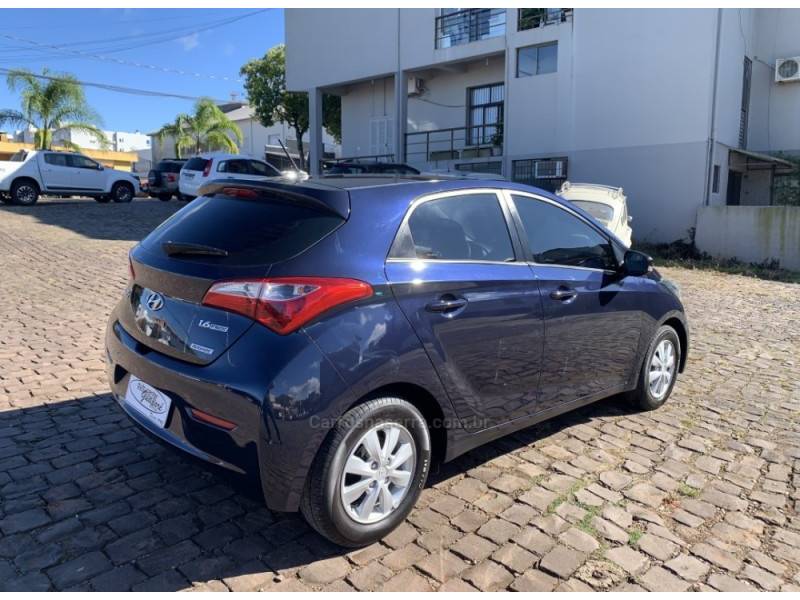 HYUNDAI - HB20 - 2013/2013 - Azul - R$ 49.800,00