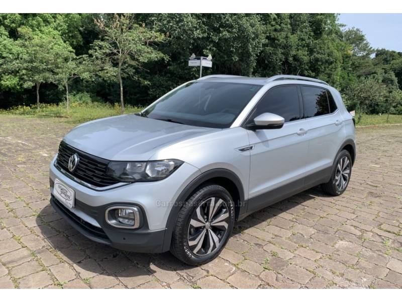 VOLKSWAGEN - T-CROSS - 2021/2021 - Prata - R$ 116.800,00