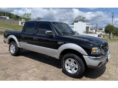 FORD - RANGER - 2006/2007 - Preta - R$ 69.800,00