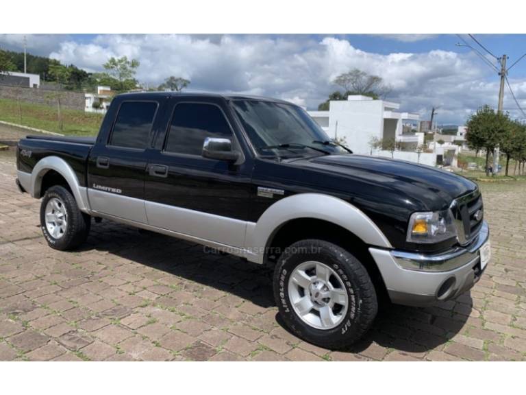 FORD - RANGER - 2006/2007 - Preta - R$ 69.800,00