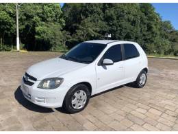 CHEVROLET - CELTA - 2013/2014 - Branca - R$ 36.800,00