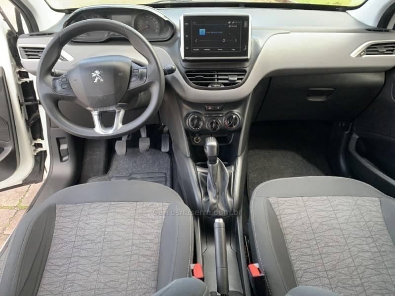 PEUGEOT - 208 - 2018/2019 - Branca - R$ 48.800,00