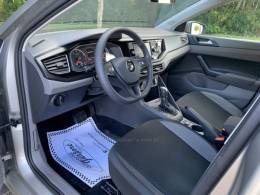 VOLKSWAGEN - POLO - 2018/2018 - Prata - R$ 73.800,00